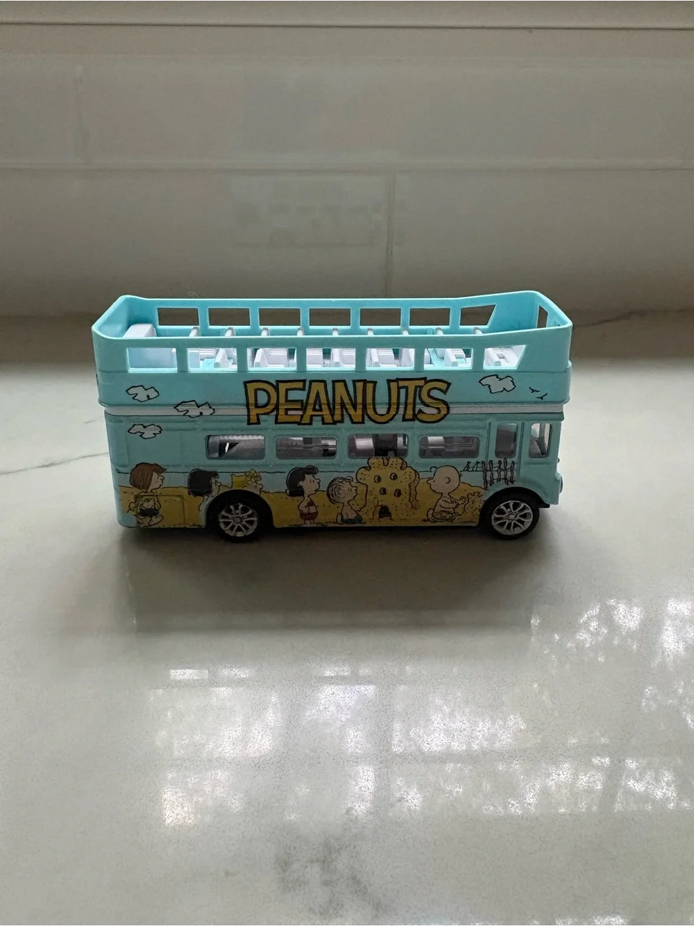 Peanuts Double-Decker Toy Bus